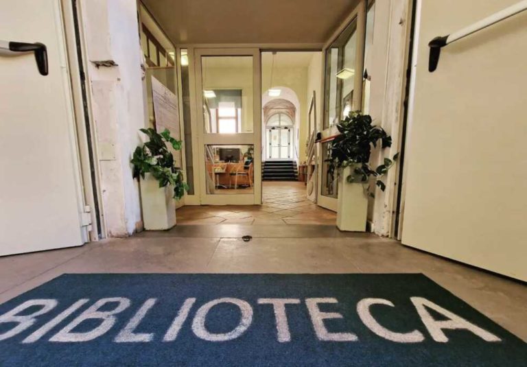 biblioteca civitavecchia 1.jpg