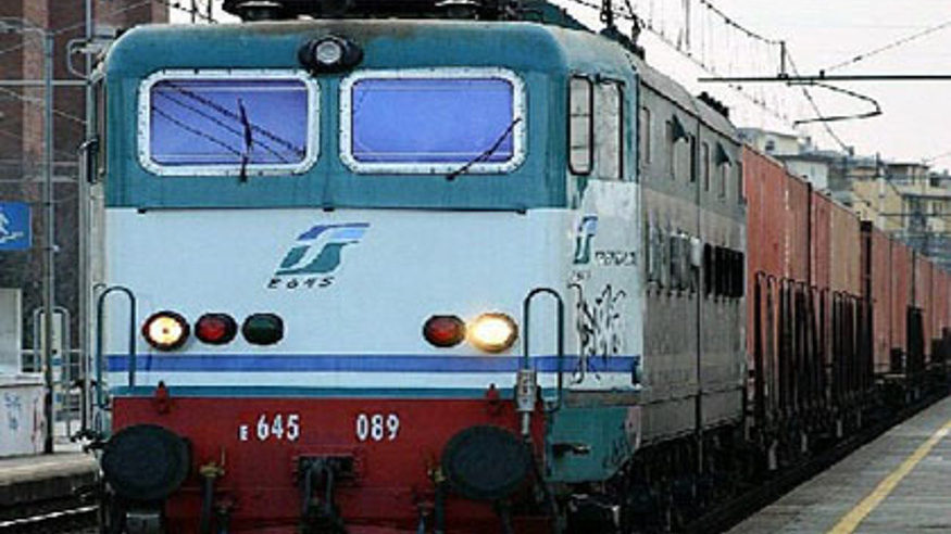 cropped treni.jpg