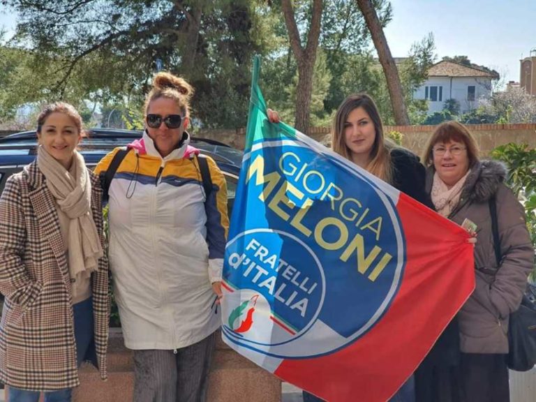 donne fdi santa marinella.jpg