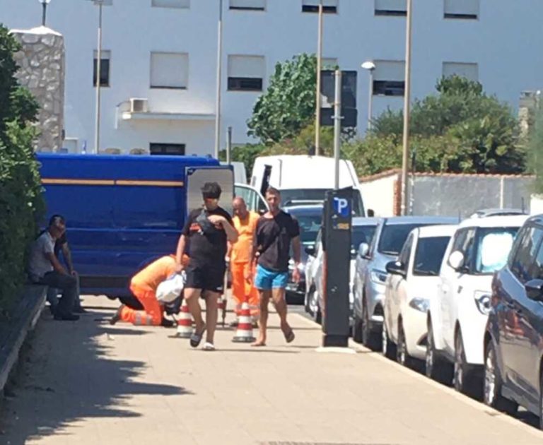 liquami mare santa severa 1.jpg