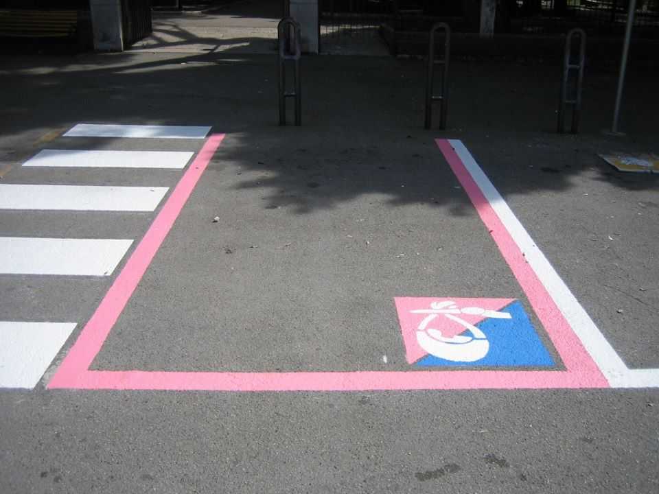 parcheggi rosa 4.jpg