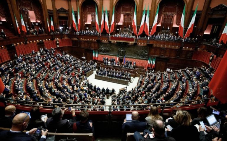 parlamento italia.jpg