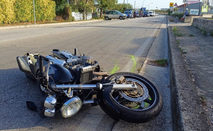 Treglio: si schianta con la moto contro un’auto, grave un 25enne 1 Immagine 30 e1698133608856.jpg