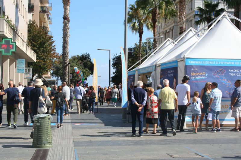 Torna a Pescara la campagna nazionale di prevenzione dell’udito “Nonno Ascoltami!” 1 Nonno Ascoltami Pescara 29 sett 19 3 e1569830071789.jpg