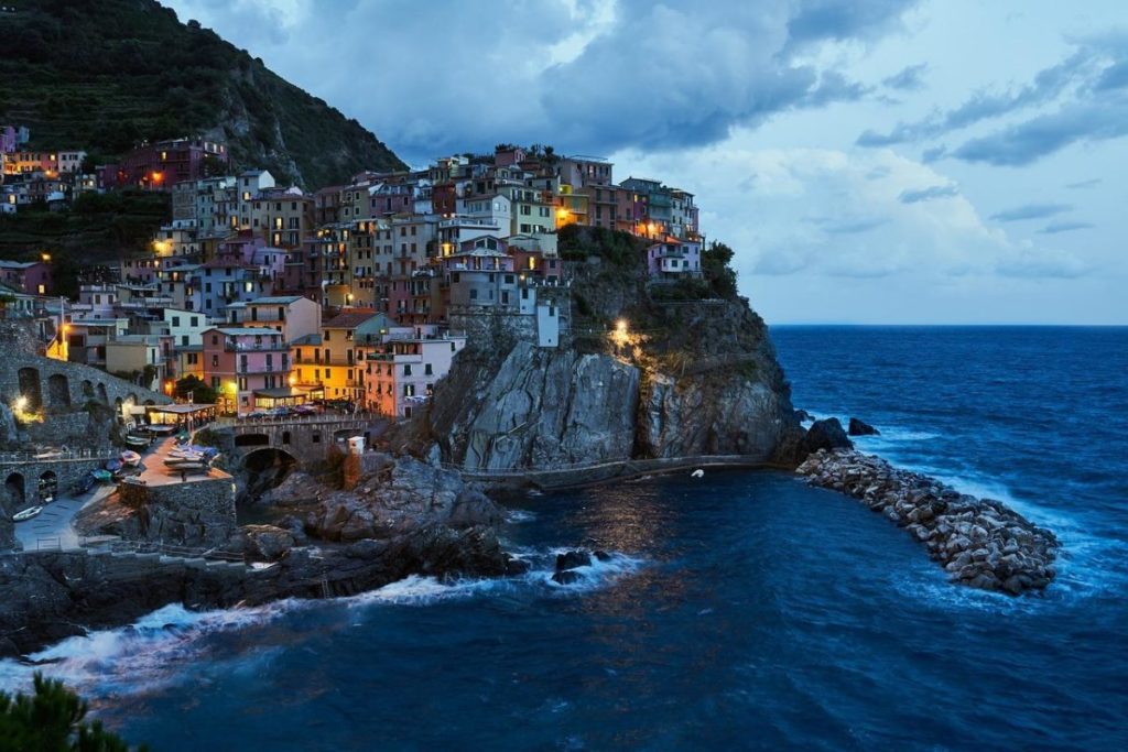 Panorama Cinque Terre.jpg
