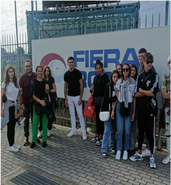 SALONE STUDENTE1 556x600.jpg