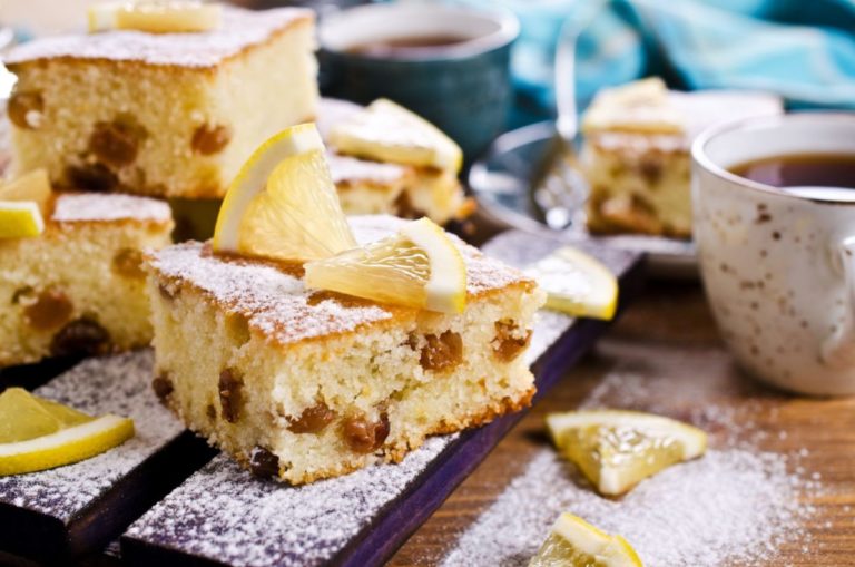 Torta uvetta 1 scaled.jpg