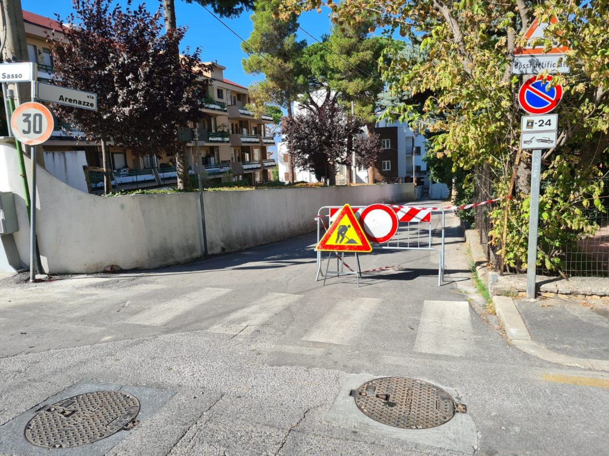 Chieti: via Arenazze chiusa per smottamento 1 WhatsApp Image 2023 10 14 at 13.28.19.jpeg