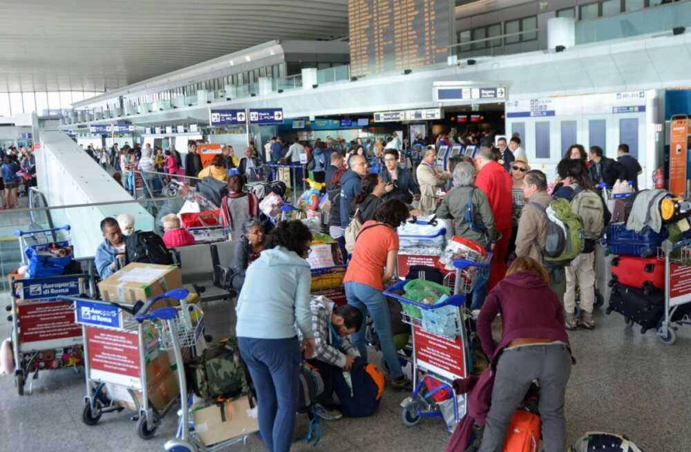 aeroporto di fiumicino.jpg