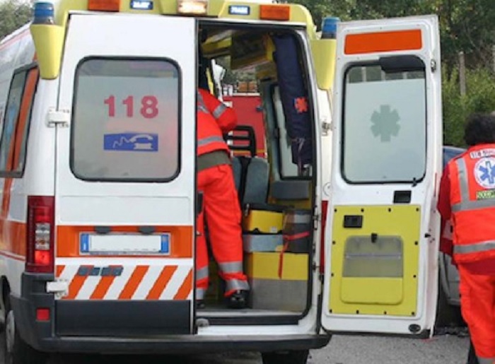 ambulanza00.jpg