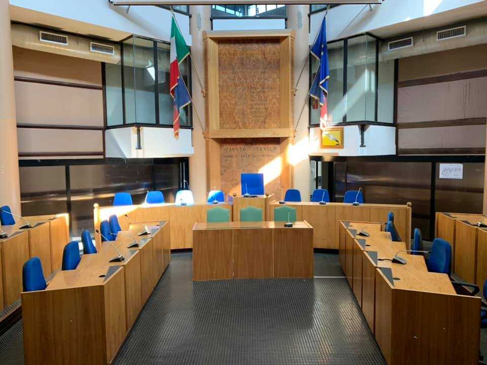 Consiglio comunale a Ladispoli giovedì 21 dicembre 1 aula ceraolo consiglio ladispoli assise.jpg