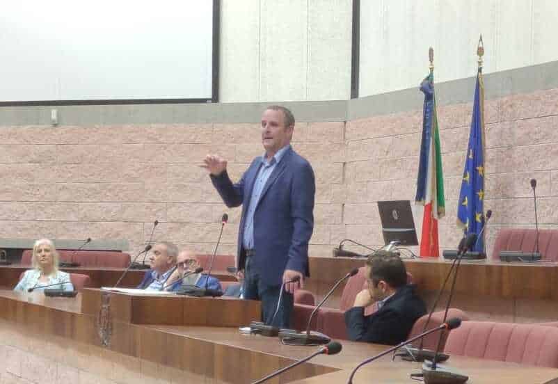 battilocchio aula pucci.jpg