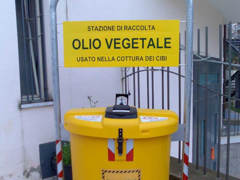 cisterna raccolta oli esausti.jpg