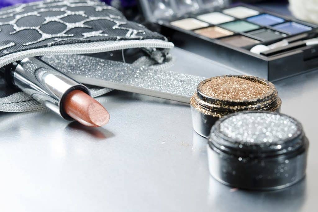 cosmetici glitter.jpg