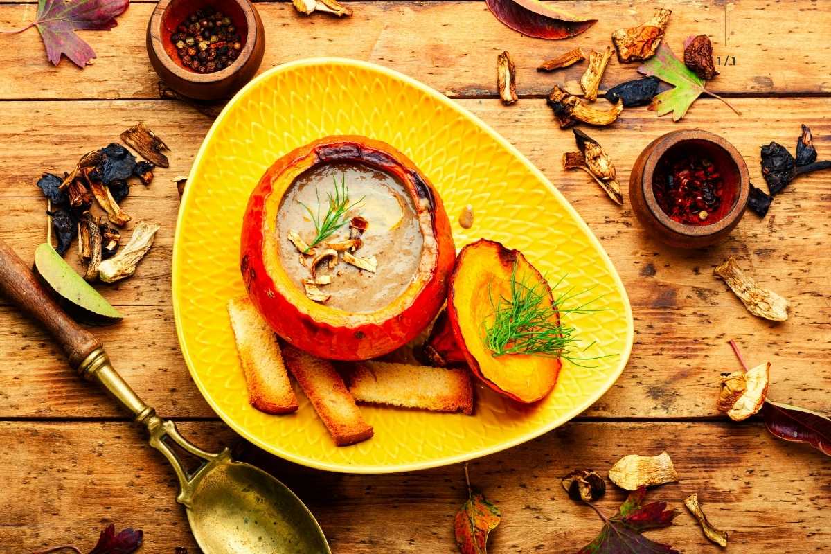 crema di zucca e funghi.jpg