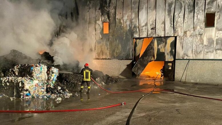 Incendio Asm L’Aquila: progetto di legge per intervento urgente 1 deposito asm rogo.jpg