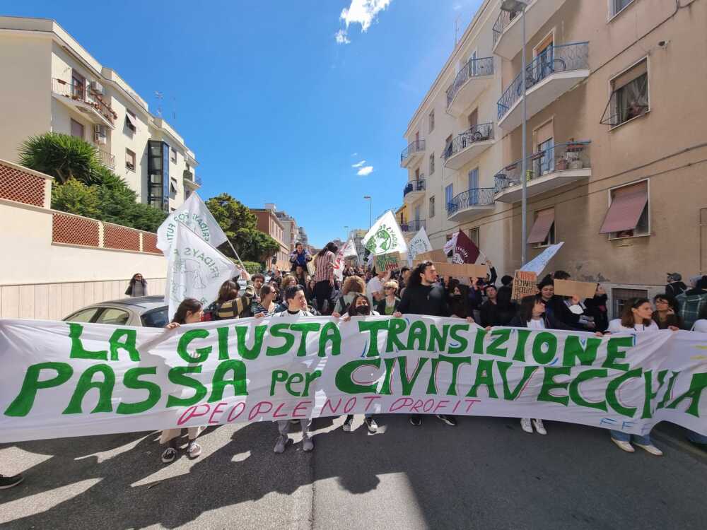 fridays for future civitavecchia 5.jpg