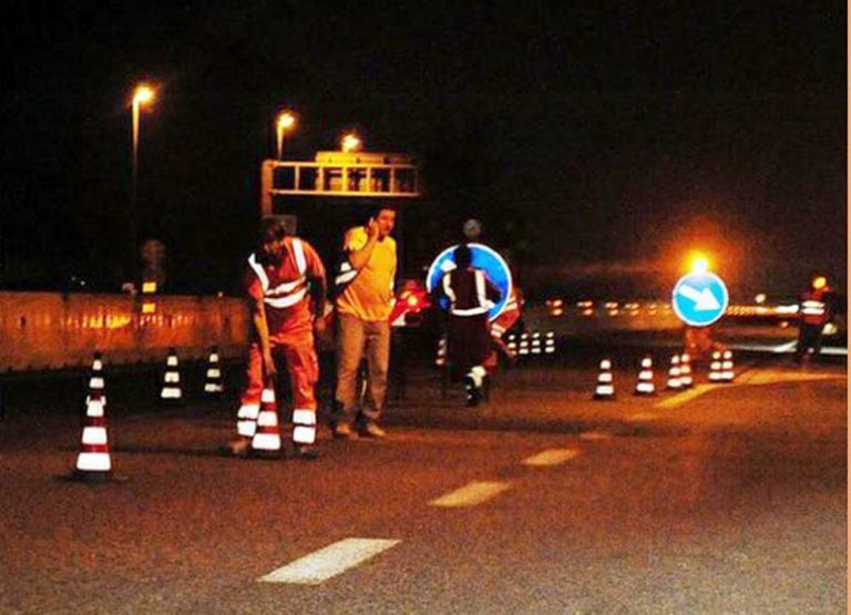 lavori autostrada notte 2.jpg