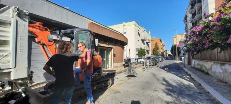 lavori civitavecchia via fratelli cervi.jpeg