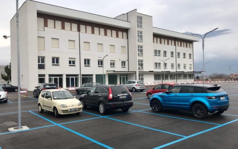 parcheggiospedalesulmona e1530602400914.jpg