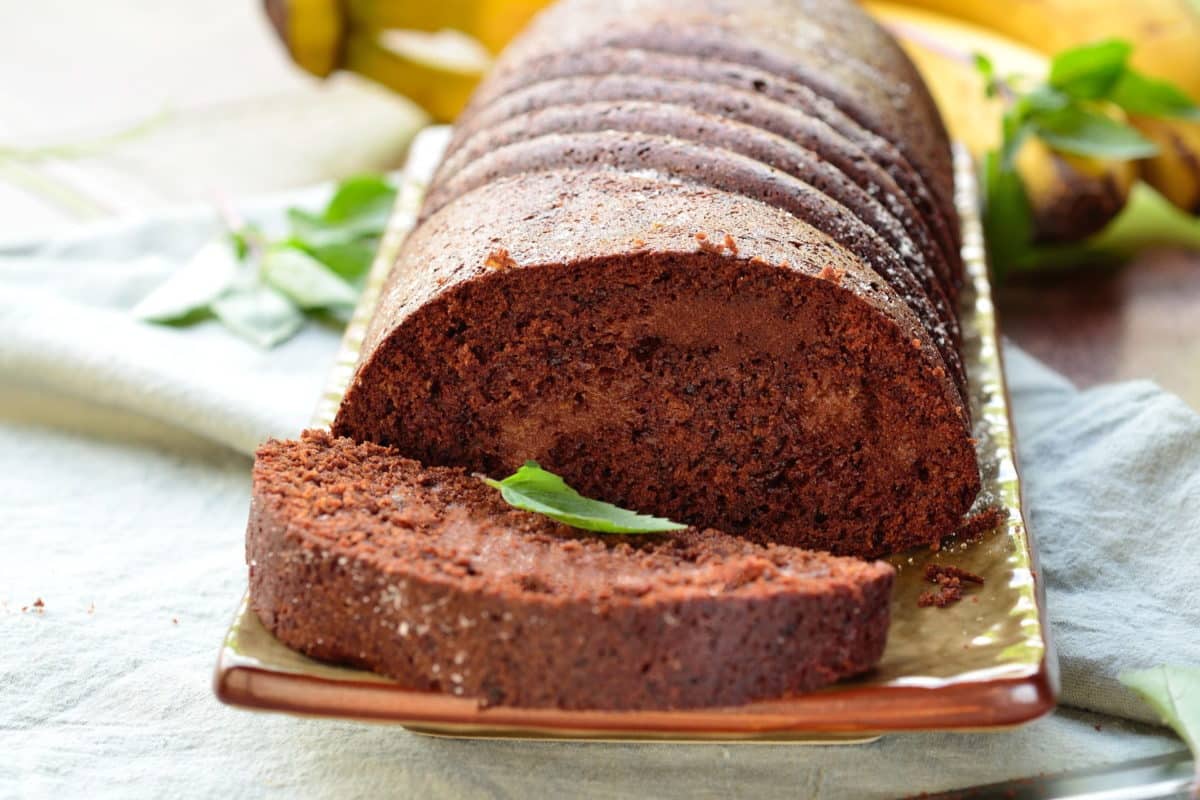 Plumcake cioccolato e yogurt: soffice, goloso e senza burro 1 plumcake cioccolato pane e mortadella.jpg