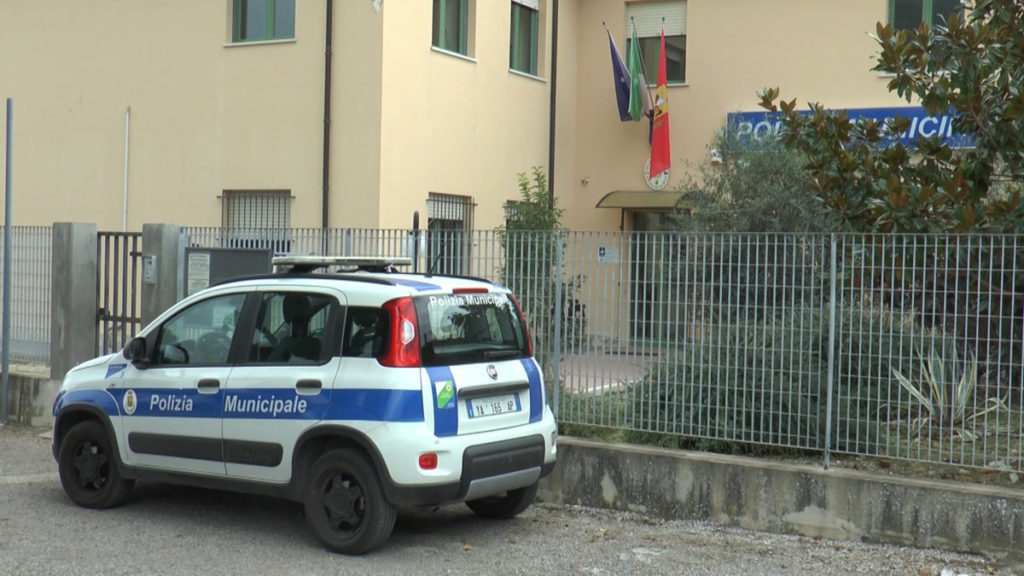 polizia municipale giulianova.jpg