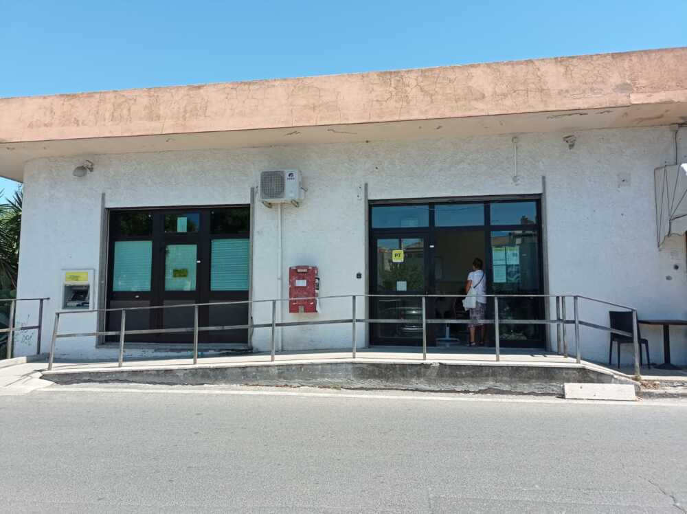Bancomat fuori uso a Cerenova, la replica di Poste Italiane 1 poste bancomat ufficio postale cerenova.jpeg