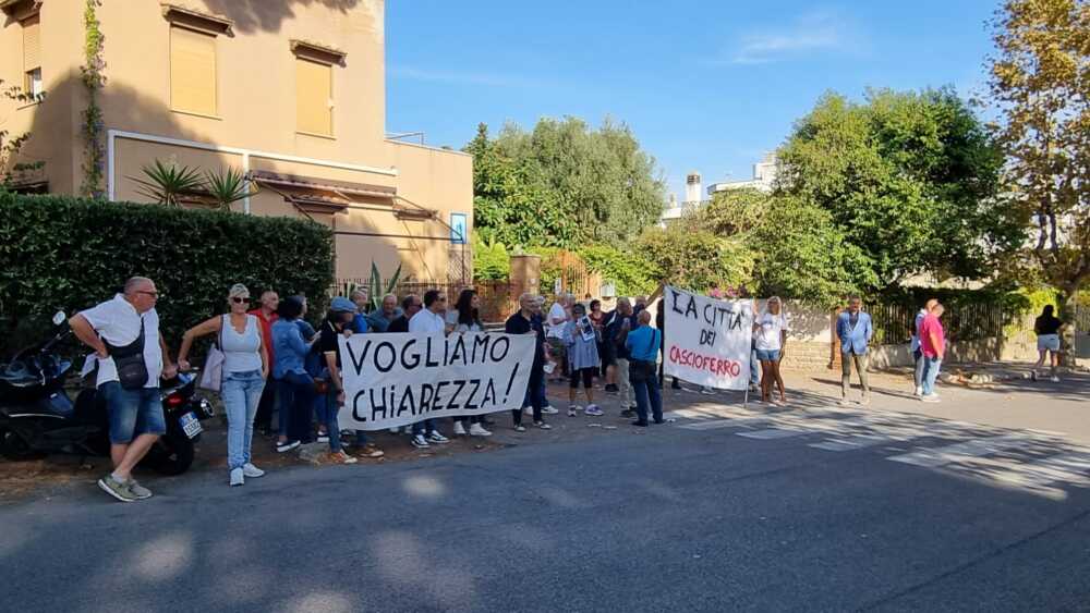 presidio sit in comune santa marinella.jpg