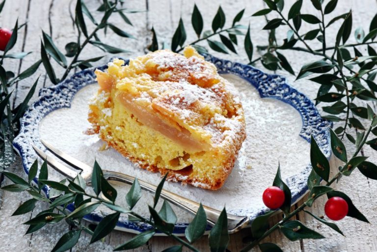 torta 7 vasetti alle mele AdobeStock 127184909 1200x801 1.jpeg