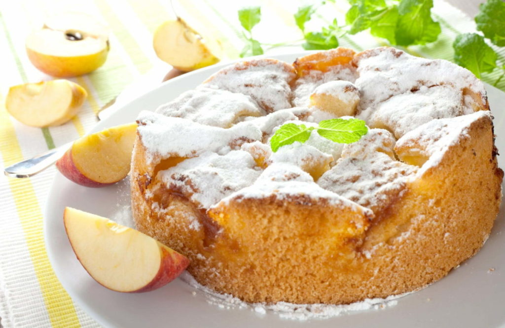 torta di mele e mascarpone 1.jpg