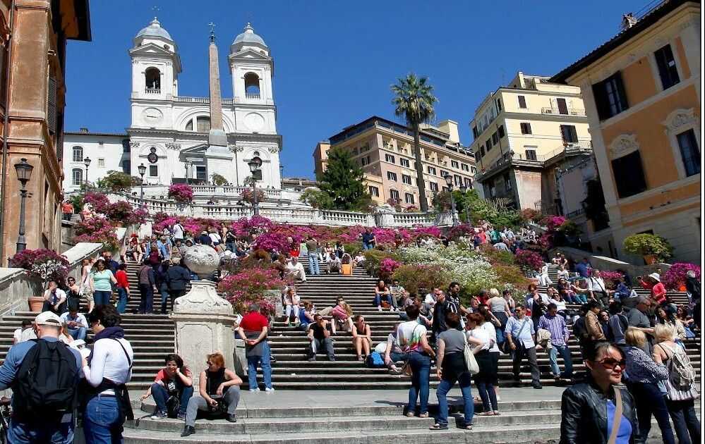 turismo piazza san pietro.jpg