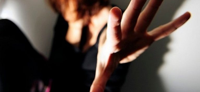 violenza sessuale 1728x800 c.jpg