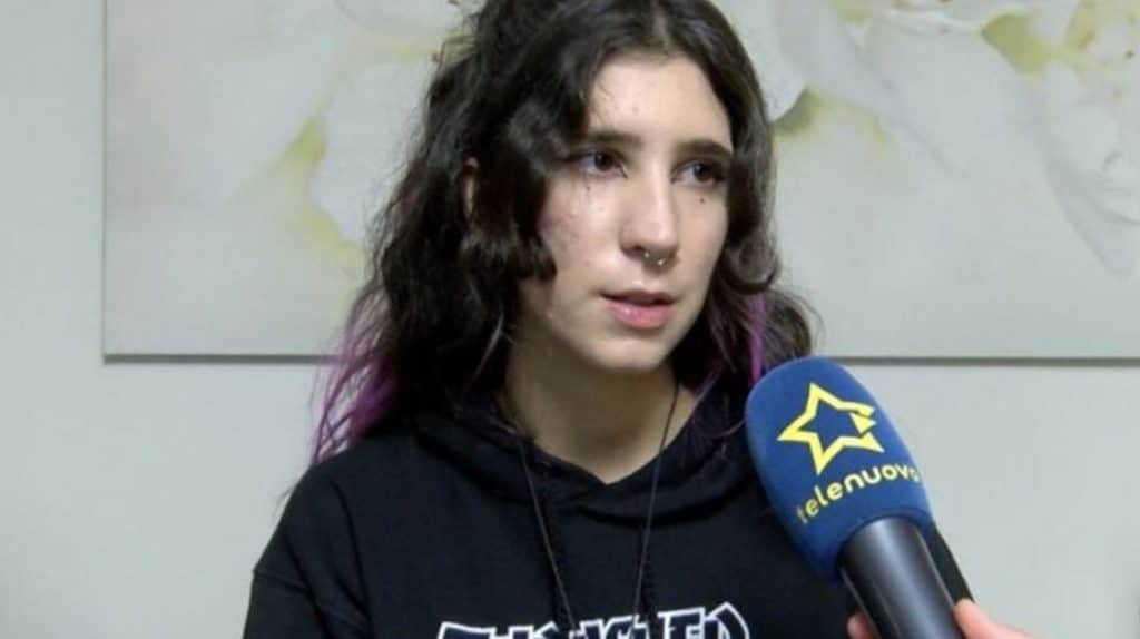 22Dritto e Rovescio Elena Cecc.jpg