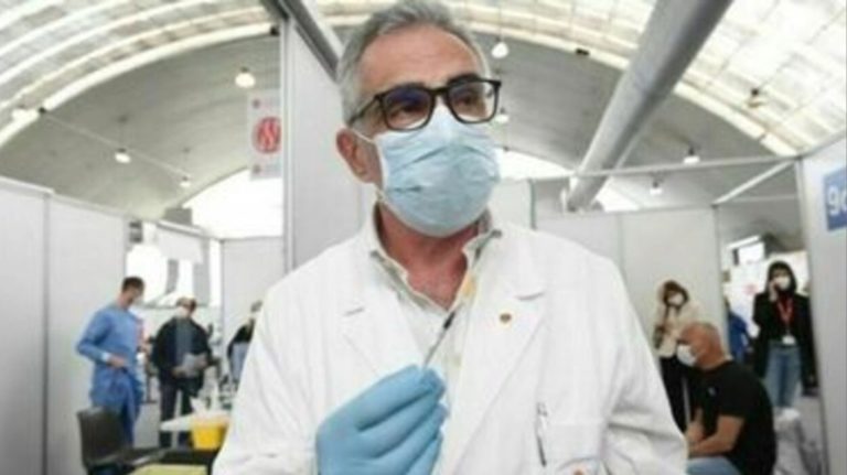 22Giuseppe Pregliasco annuncia .jpg