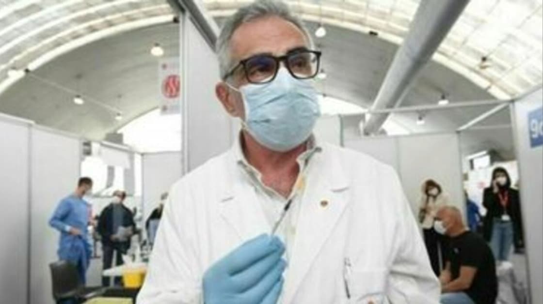 22Giuseppe Pregliasco annuncia .jpg
