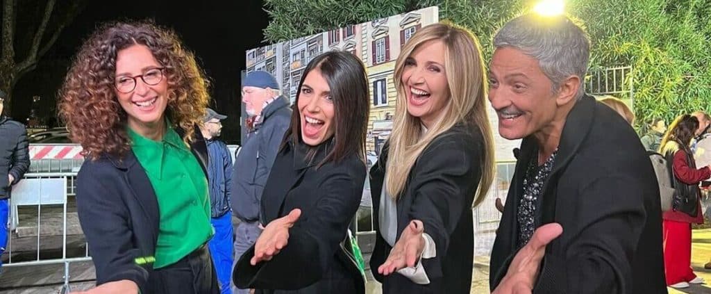 22Lorella Cuccarini co condutt.jpg