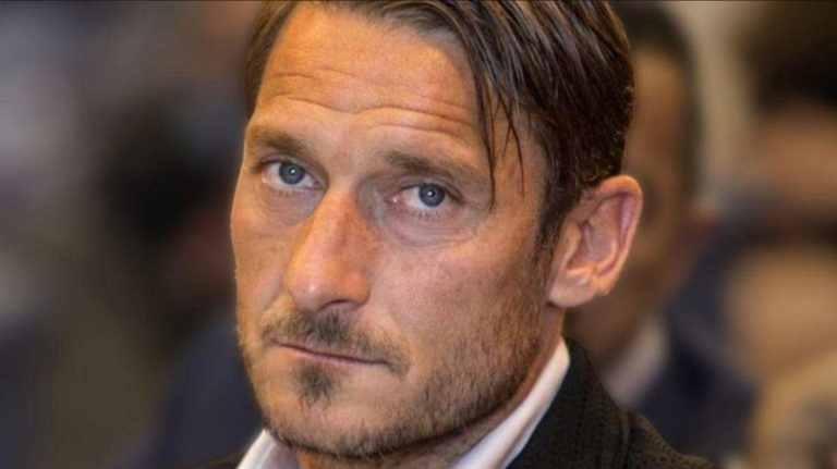 22Totti risponde al documentari.jpg