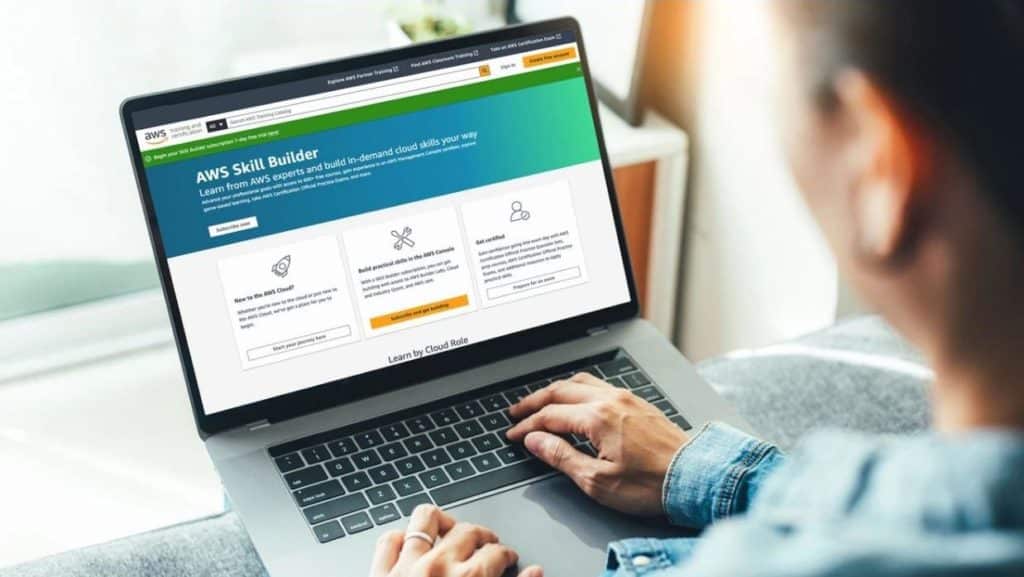 Accordo Amazon Hyundai per vendita auto online e servizi digitali 2.jpg