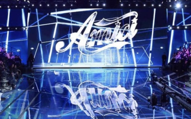 Amici Cantante rivela incontr.jpg