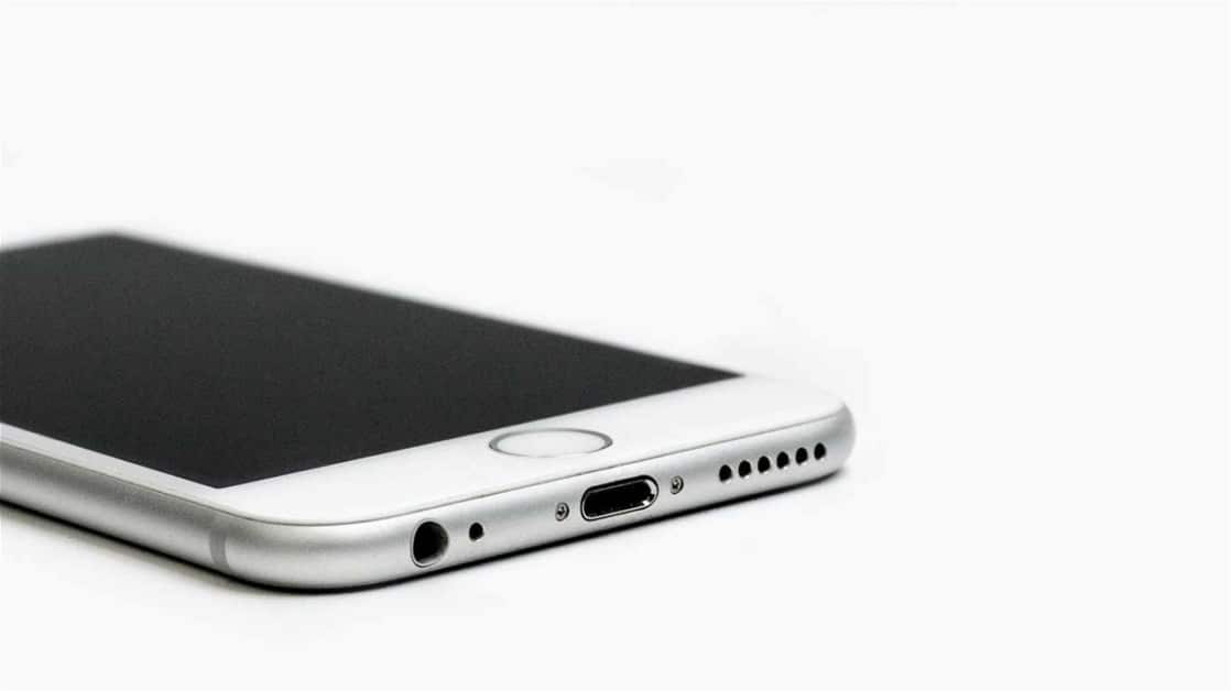 Apple abbandona Touch ID: nuove prospettive emergono per la sicurezza biometrica 1 Apple abbandona Touch ID nuov.jpg