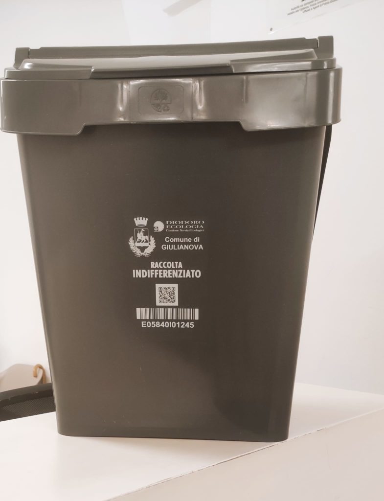 Foto contenitore.jpg