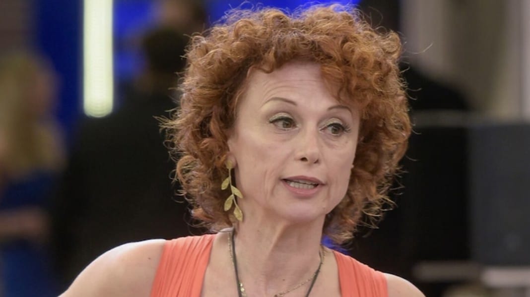 GF, lo sfogo di Beatrice Luzzi: Voglio andare via dalla casa più famosa d’Italia 1 GF lo sfogo di Beatrice Luzzi.jpg