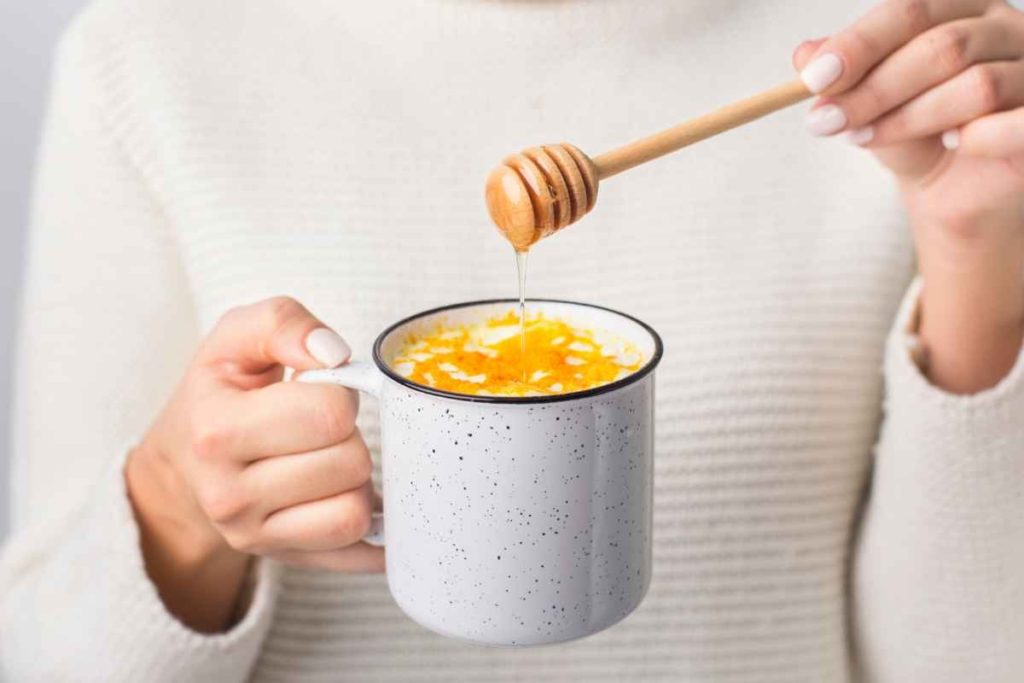 Golden milk scopri i benefici.jpg