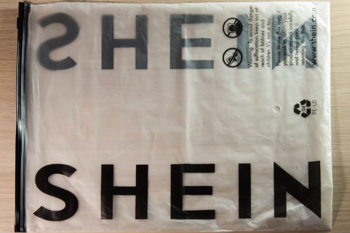 Il gigante della fast fashion Shein è pronto a quotarsi in borsa (e il prezzo da pagare sarà altissimo) 1 GreenMe 78 2.jpg