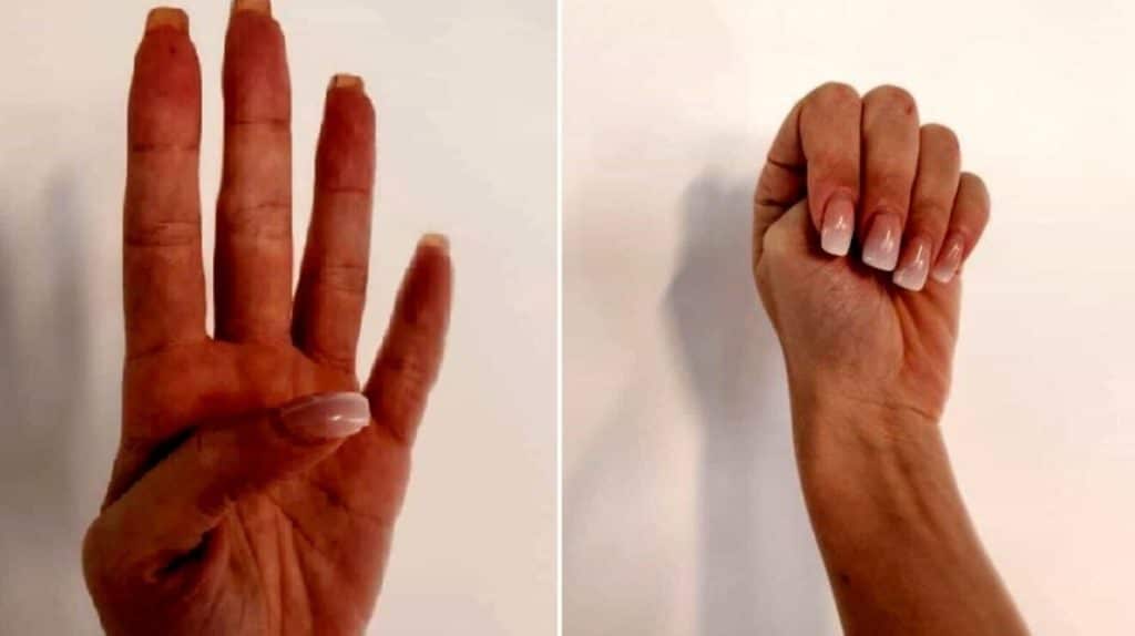 Il gesto delle quattro dita c.jpg
