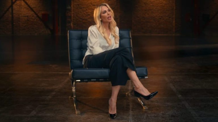 Ilary Blasi rivelazioni sconv.jpg