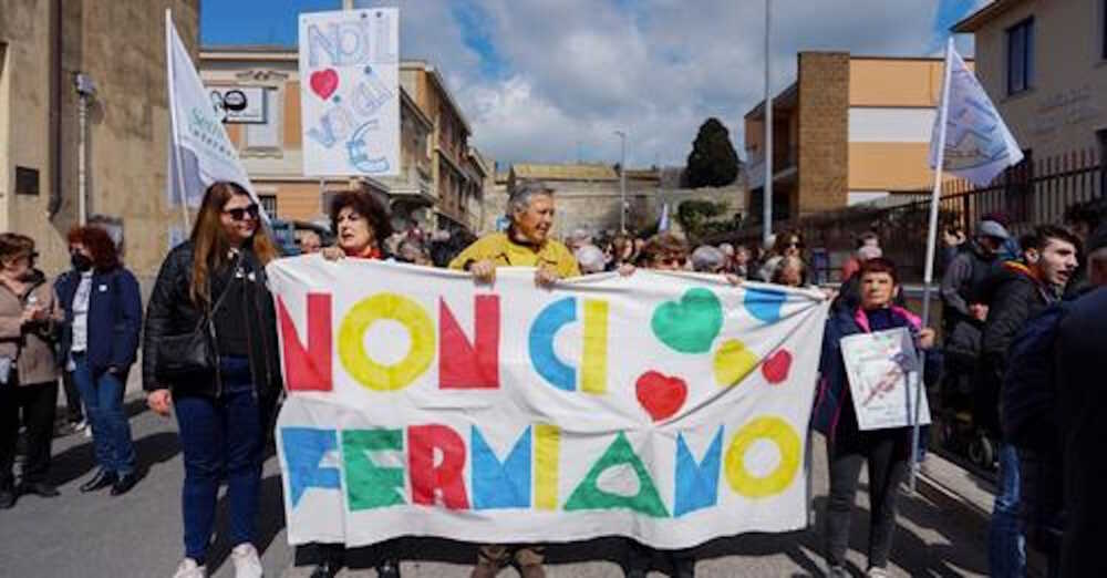 Manifestazione marzo 1 Insieme per lospedale di Tarquinia.jpg