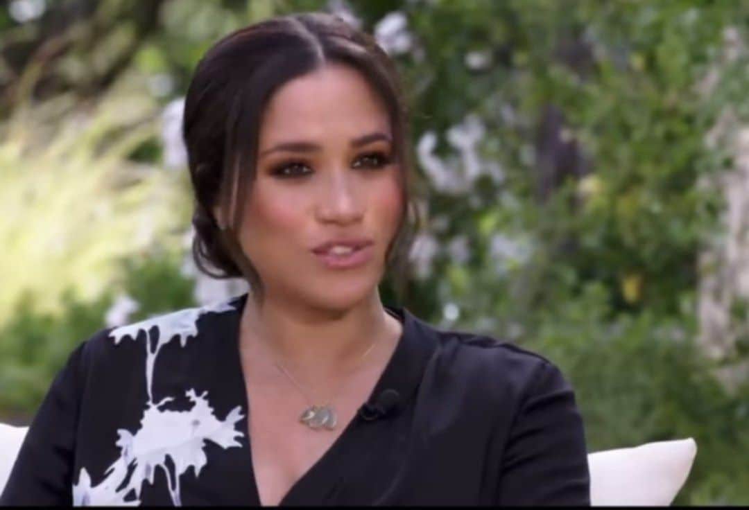 Meghan Markle leleganza mini.jpg