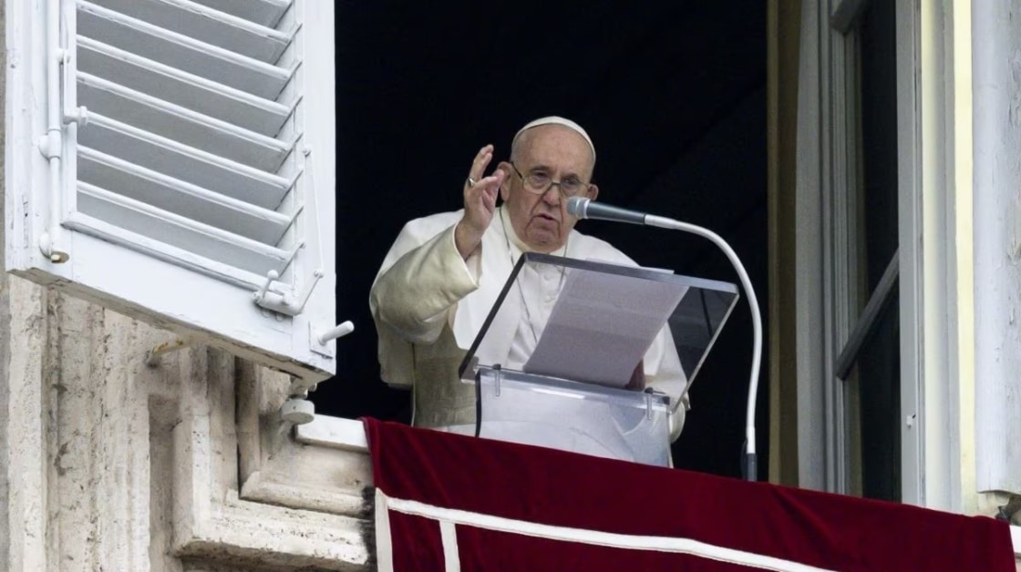 Papa Francesco Linvito a cre.jpg