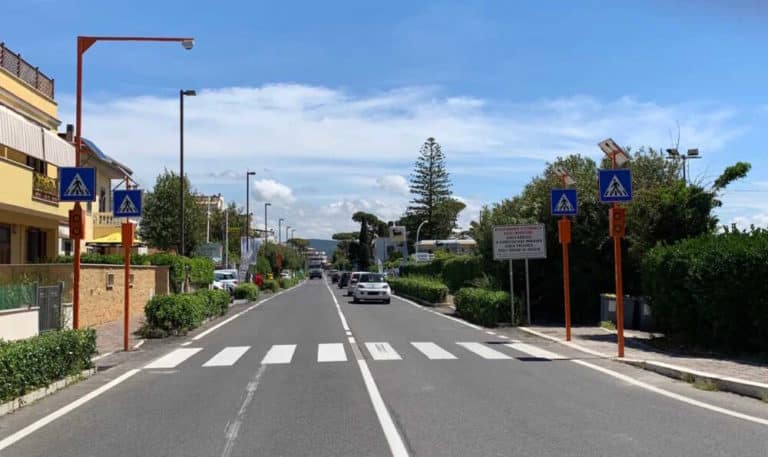 Sistema Pedone Sicuro 2.0 Santa Marinella aurelia strisce pedonali.jpg